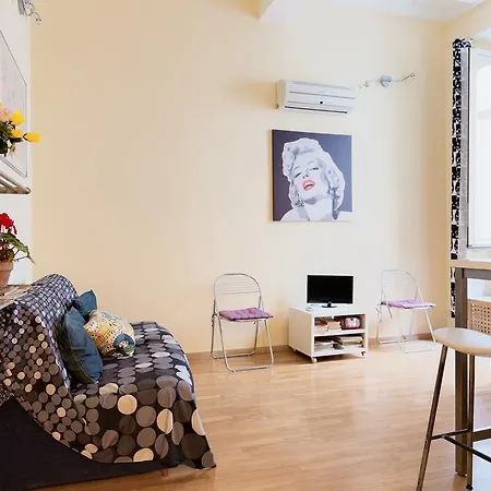 Apartment Colosseum By Alice *